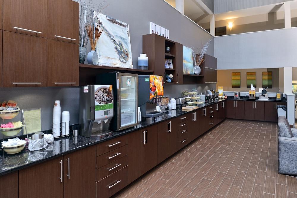 Quality Suites Nashville Airport Exterior foto