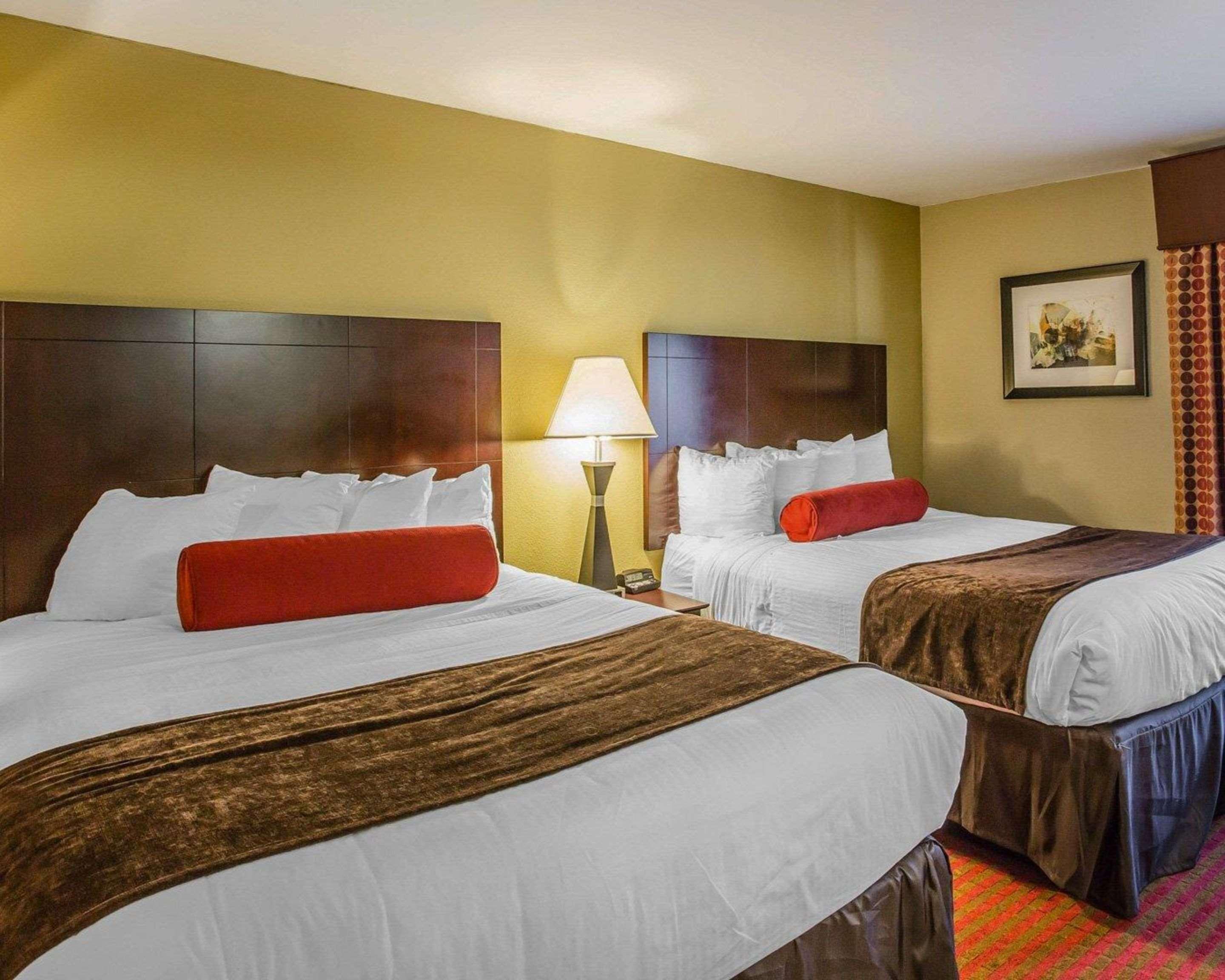Quality Suites Nashville Airport Exterior foto
